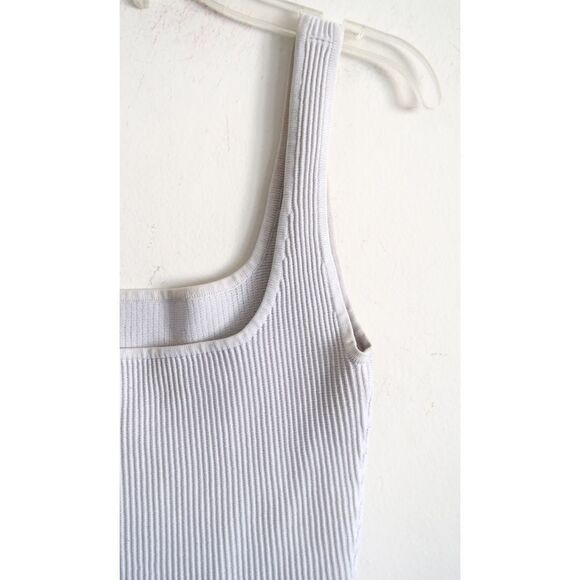 BABATON Light Gray Ribbed Tank - Size Small - Picture 6 of 9